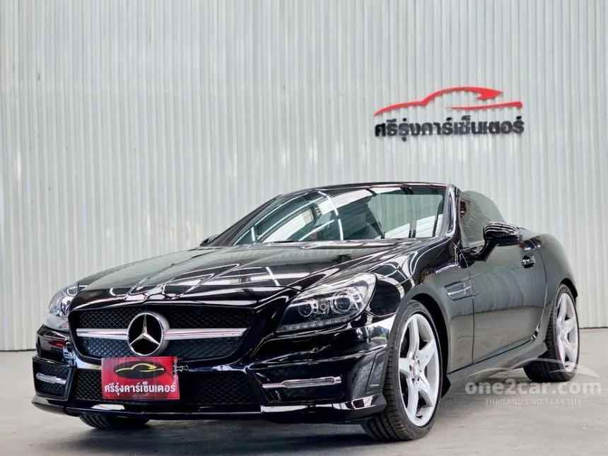 2017 Mercedes-Benz SLK200 Convertible