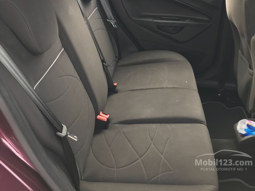 Jual Mobil Ford Fiesta 2014 Trend 1.5 di Bengkulu 
