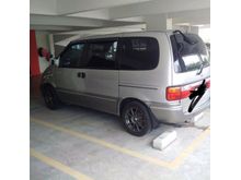 2000 Nissan Serena 2.0 High-Way Star MPV