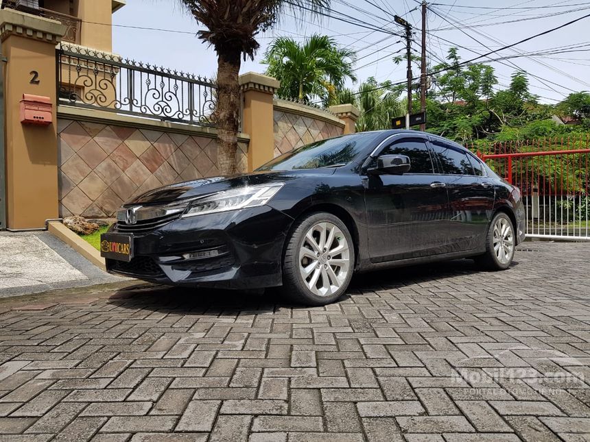 Jual Mobil Honda Accord 2016 VTi-L 2.4 Di Jawa Timur Automatic Sedan ...