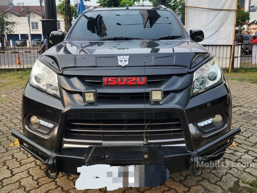 Jual Mobil Isuzu MU