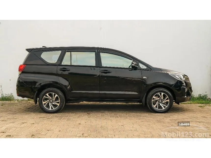2021 Toyota Kijang Innova G MPV