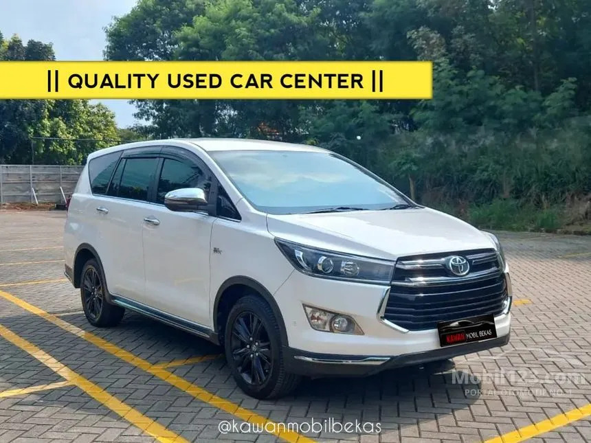 Jual Mobil Toyota Innova Venturer 2018 2.0 di DKI Jakarta Automatic Wagon Silver Rp 285.000.000
