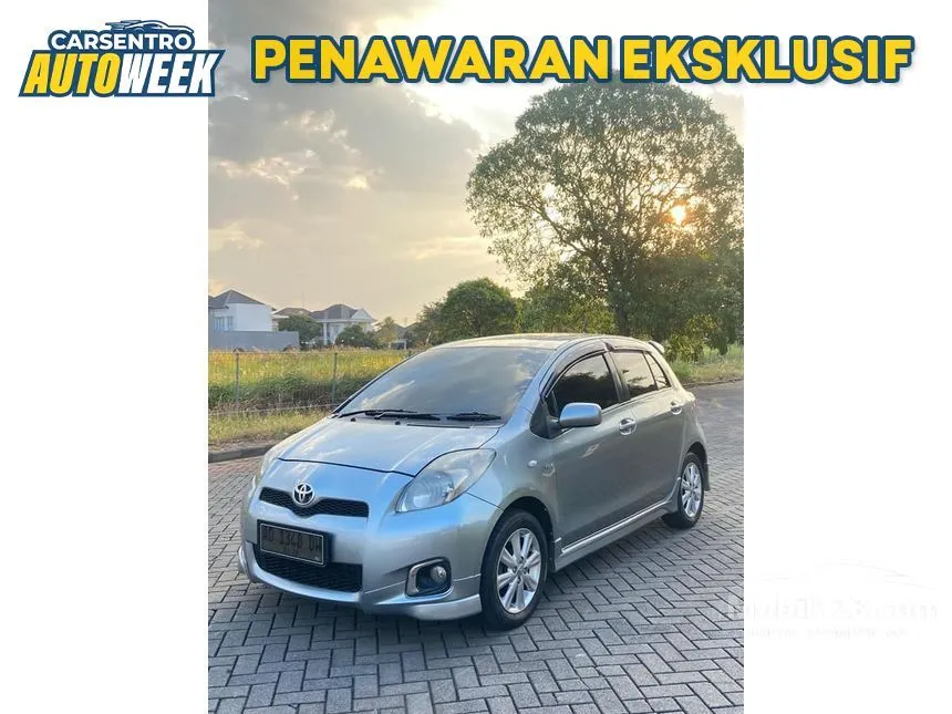 Jual Mobil Toyota Yaris 2013 E 1.5 di Jawa Tengah Manual Hatchback Silver Rp 120.000.000