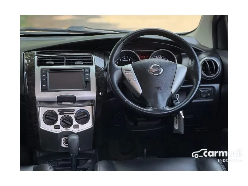 2015 Nissan Grand Livina Highway Star MPV