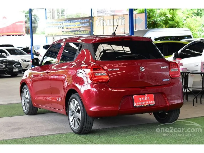 2022 Suzuki SWIFT GLX Hatchback