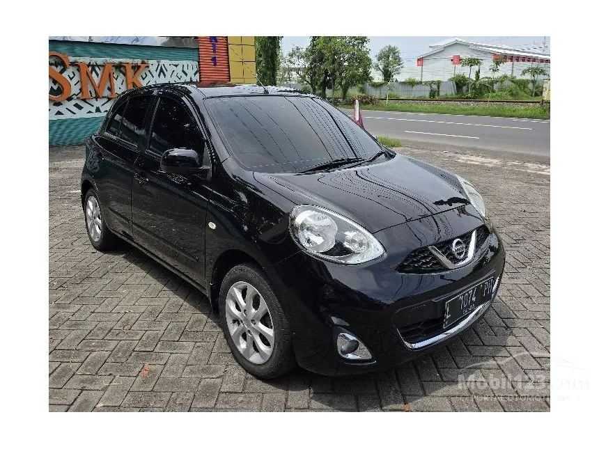 Jual Mobil Nissan March 2014 1.5 di Jawa Timur Manual Hatchback Hitam Rp 98.000.000