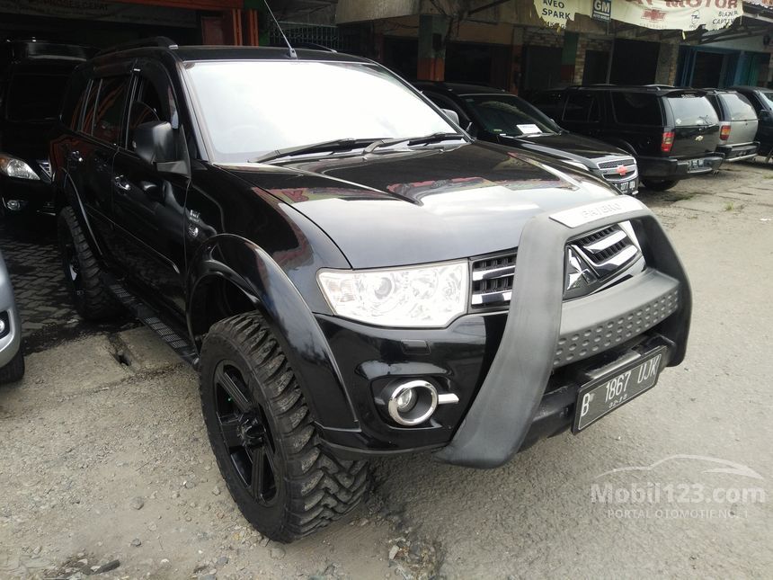 Jual Mobil Mitsubishi Pajero Sport 2014 Dakar 2.5 di Jawa 