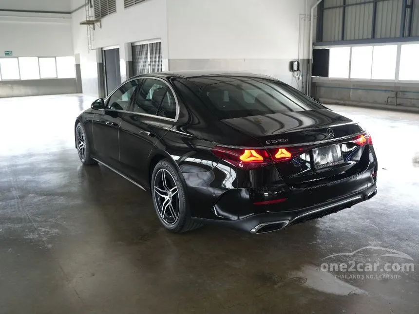 2025 Mercedes-Benz E220 d AMG Line (Launch Edition) Sedan