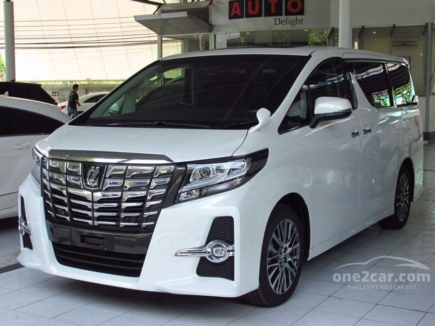 Toyota alphard 2015 год