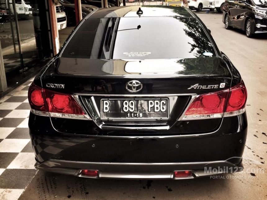Aki Mobil Toyota Crown Royal Saloon: Panduan Lengkap Perawatan dan Penggantian