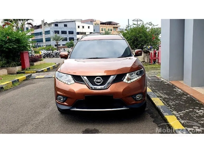 Jual Mobil Nissan X