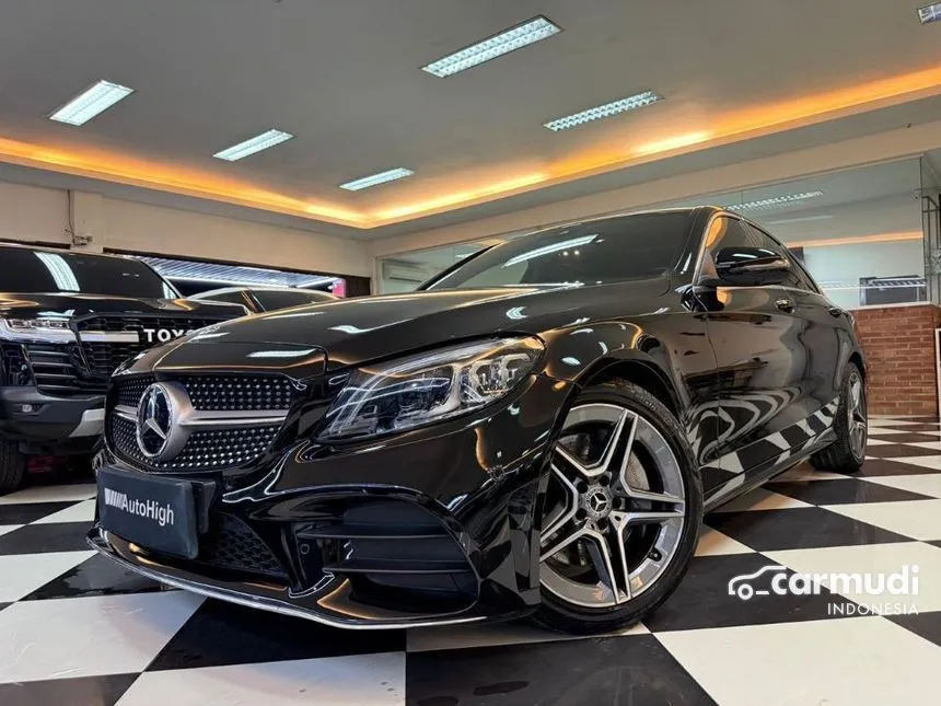 2019 Mercedes-Benz C300 AMG Line Sedan
