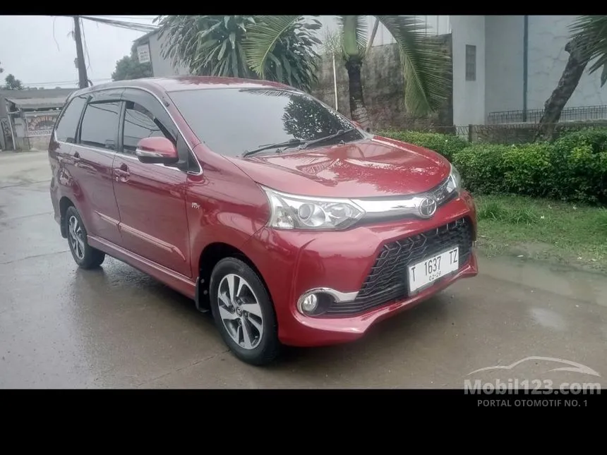 Jual Mobil Toyota Avanza 2017 Veloz 1.5 di Jawa Barat Automatic MPV Marun Rp 155.000.000