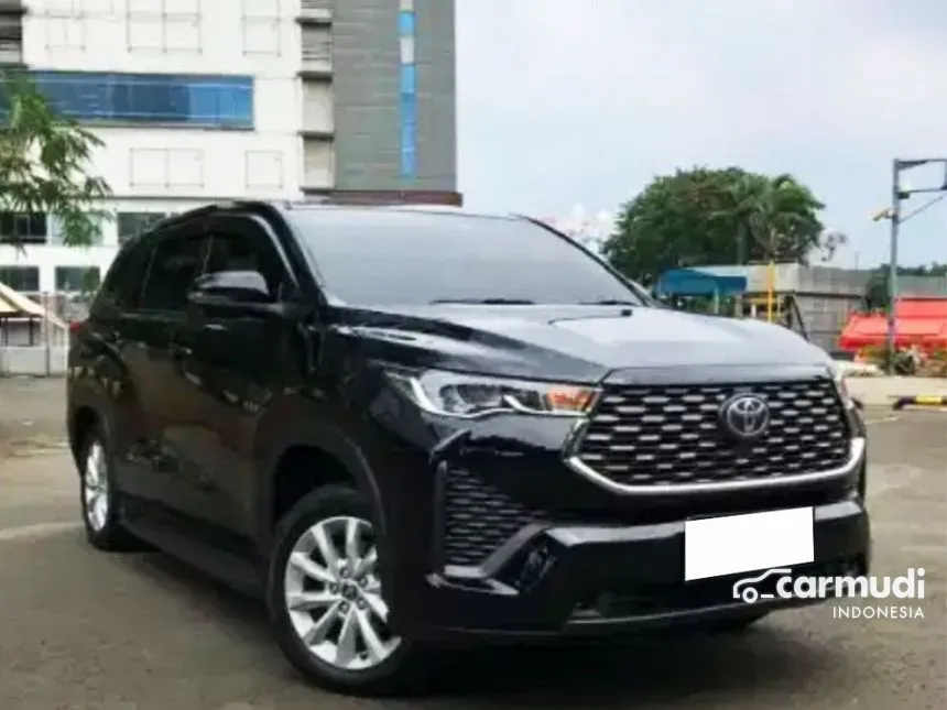 2024 Toyota Kijang Innova Zenix V (Non Premium Color) MPV