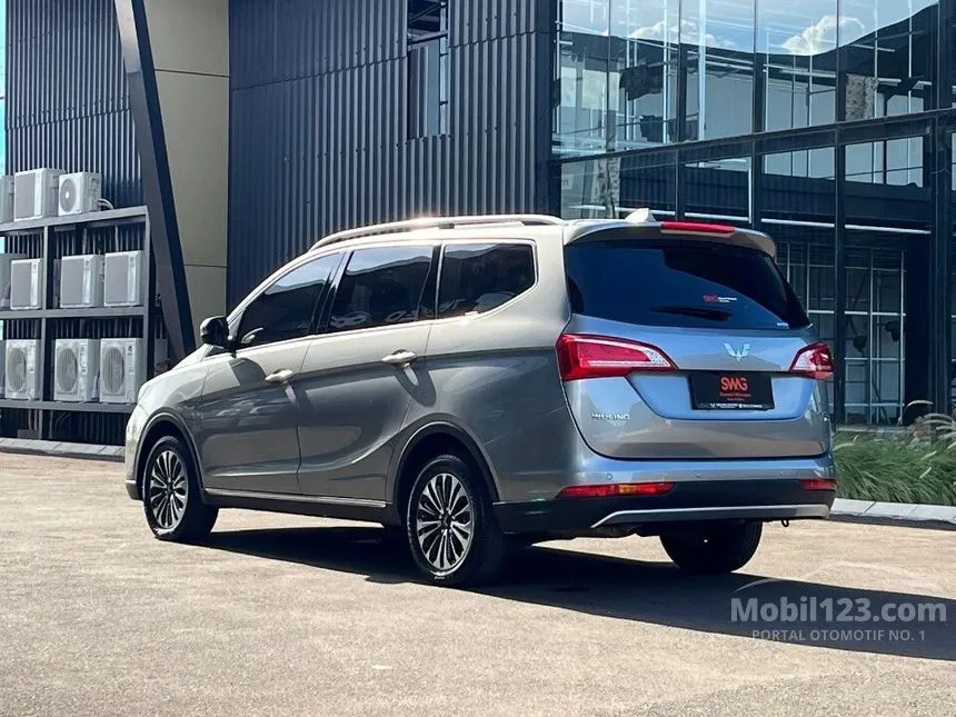 2022 Wuling Cortez EX Lux+ MPV