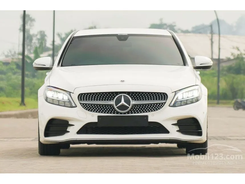 2022 Mercedes-Benz C200 AMG Final Edition Sedan