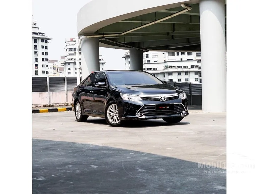 Jual Mobil Toyota Camry 2016 V 2.5 di DKI Jakarta Automatic Sedan Hitam Rp 233.000.000