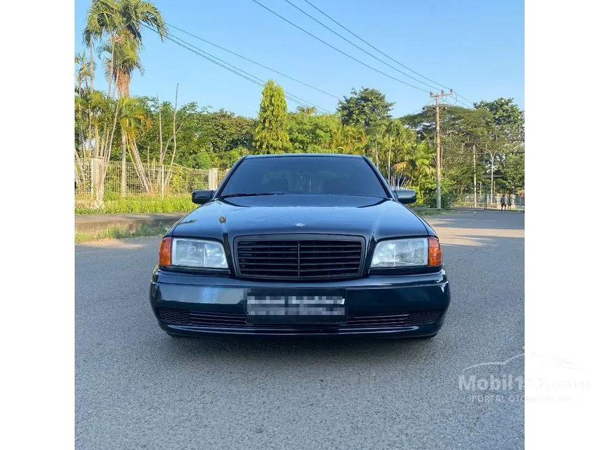 1997 Mercedes-Benz C230 Classic Sedan