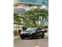 2023 BMW 218i 1.5 Gran Coupe Sport Coupe Black on Black Odo 9 Rb (TERMURAH)