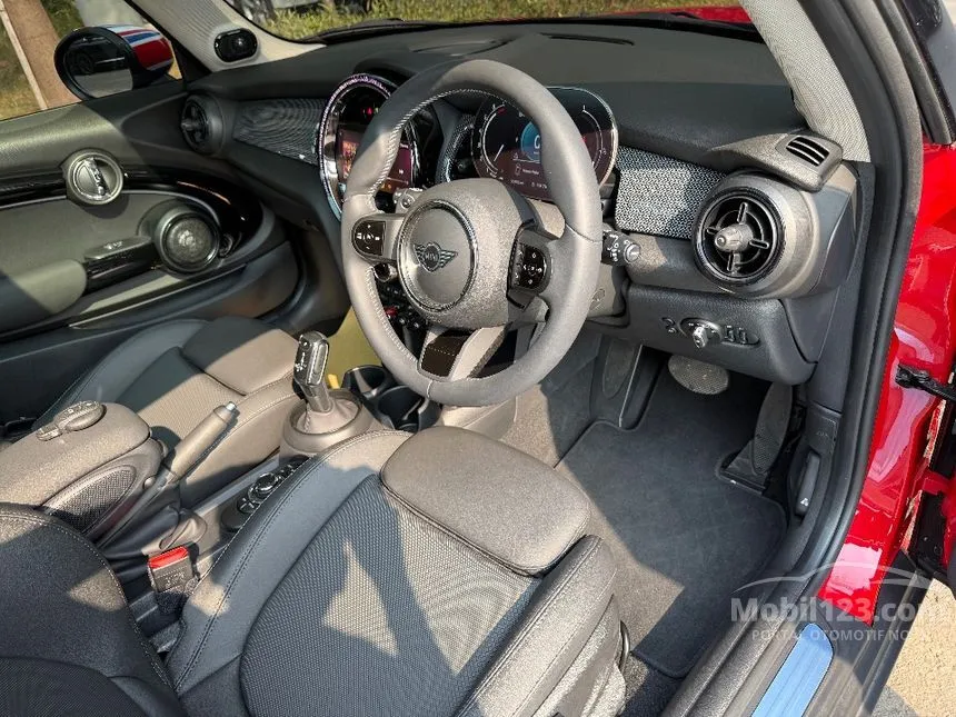 2023 MINI Cooper S 3 Door Hatchback