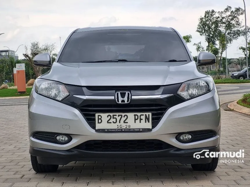 Jual Mobil Honda HR