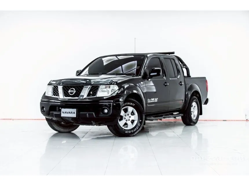 2010 Nissan Frontier Navara LE Double Cab Pickup