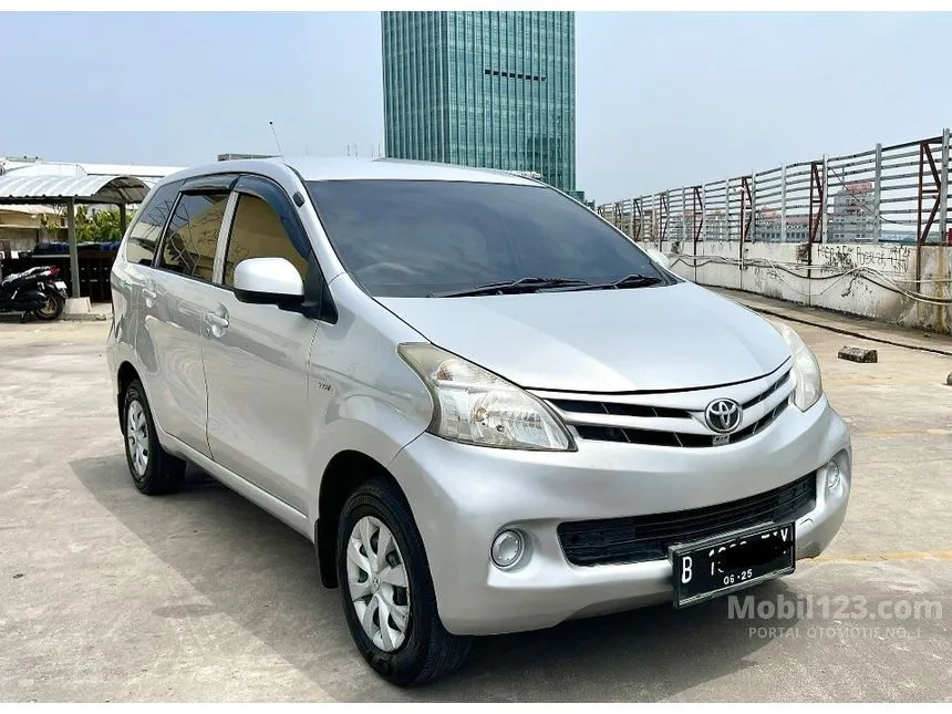 Jual Mobil Toyota Avanza 2015 E 1.3 di DKI Jakarta Manual MPV Silver Rp 109.000.000