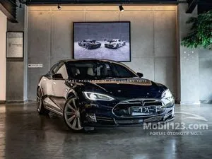 2014 Tesla Model S 0 P85+ Sedan