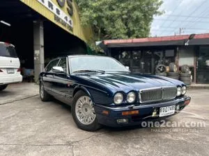 1997 Jaguar DAIMLER 6.0 Double-Six Sedan