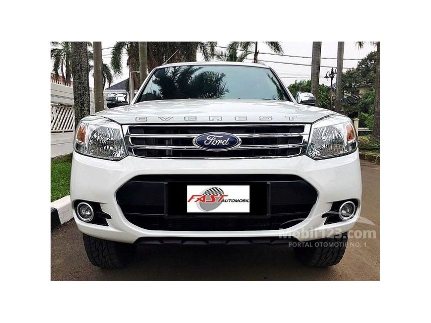 Jual Mobil Ford Everest 2013 XLT XLT XLT 2.5 di DKI 