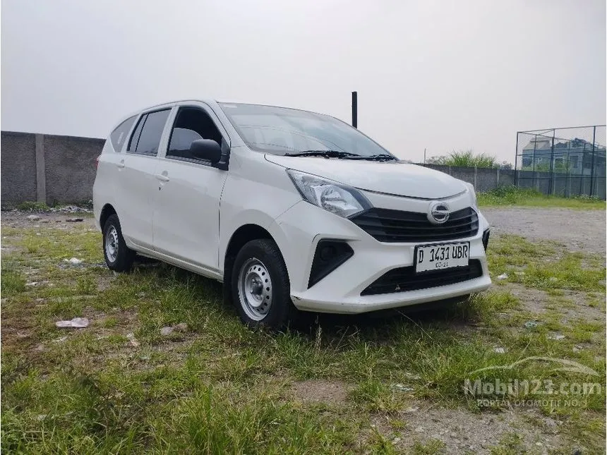 Jual Mobil Daihatsu Sigra 2024 D 1.0 di Jawa Barat Manual MPV Putih Rp 107.000.000