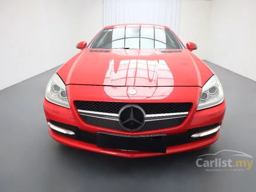 2011 Mercedes-Benz SLK200 AMG Sport Convertible