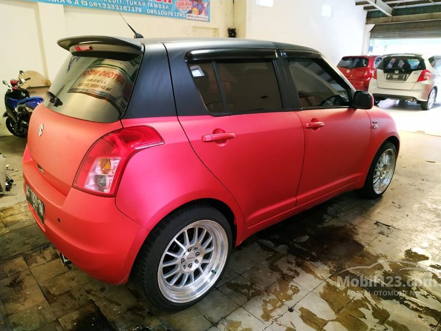 Jual Mobil  Suzuki Swift  2012 ST 1 5 di Jawa Timur Manual 