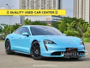 2021 Porsche Taycan Turbo Sedan