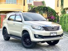 2013 Toyota Fortuner 2.7 (ปี 12-15) V SUV AT
