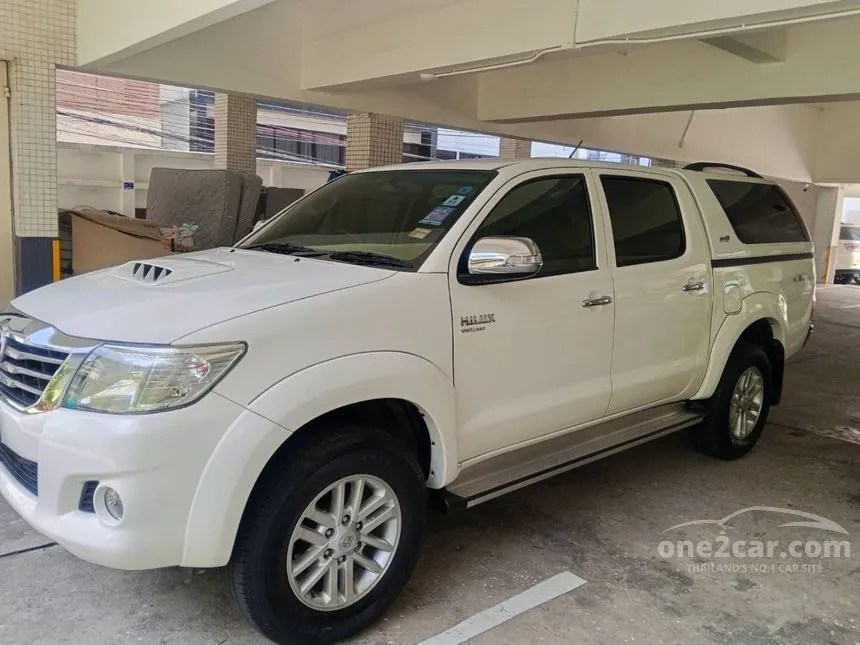 2013 Toyota HILUX VIGO Champ E Prerunner Double Cab Pickup
