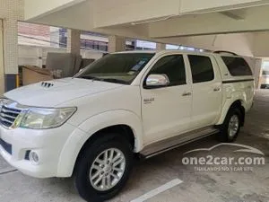 2013 Toyota HILUX VIGO 2.5 Champ E Prerunner Double Cab Pickup