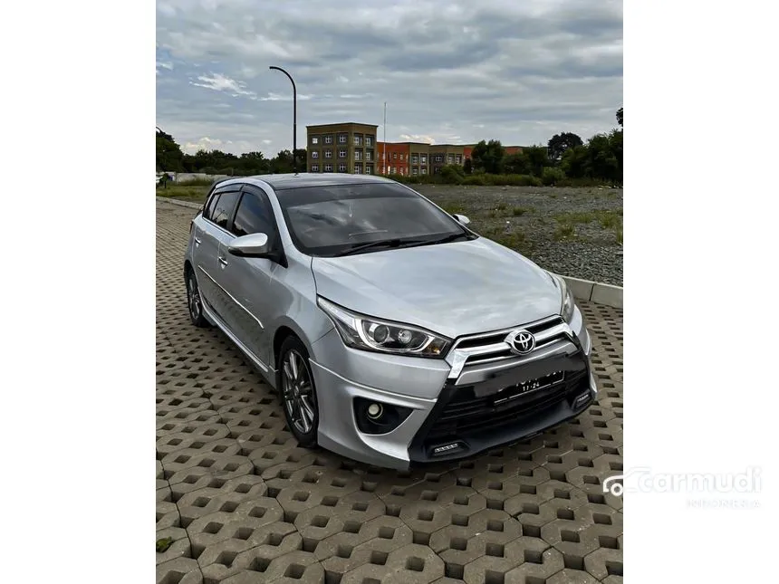 2014 Toyota Yaris S TRD Sportivo Hatchback