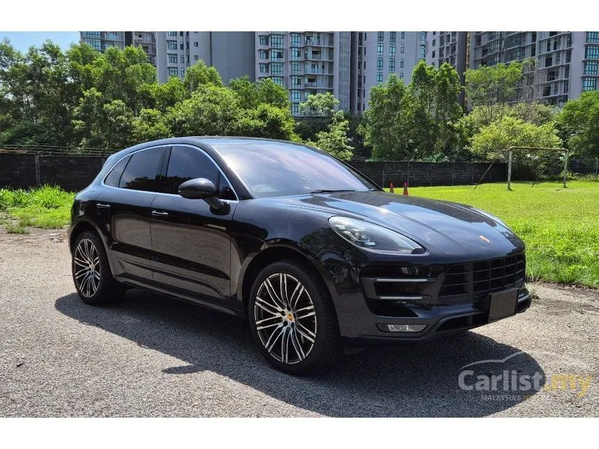 2016 Porsche Macan Turbo SUV