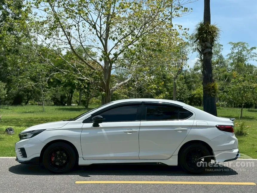 2023 Honda City RS Sedan