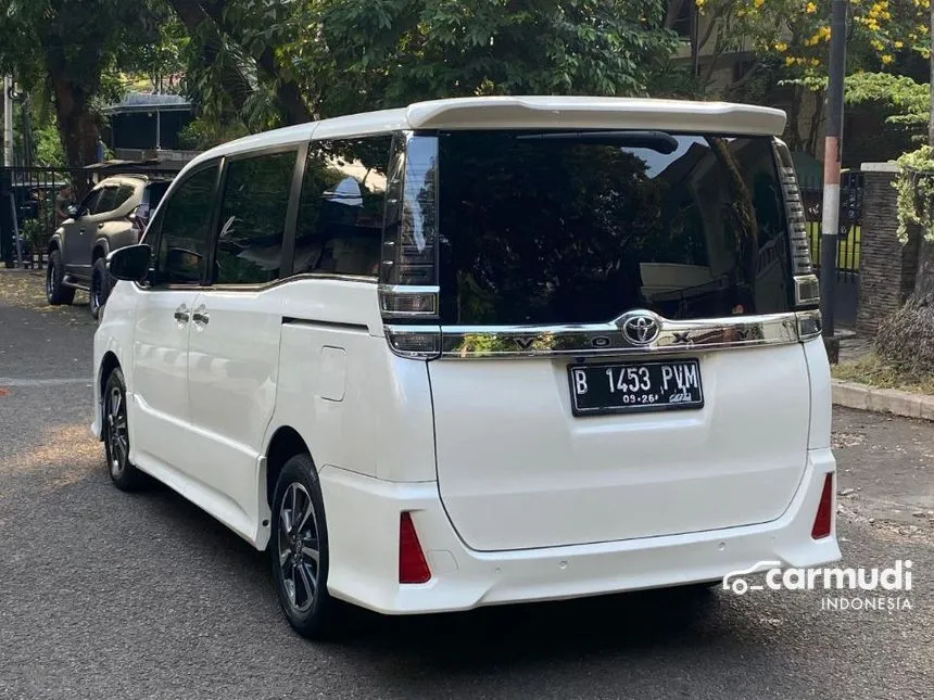 2019 Toyota Voxy MPV
