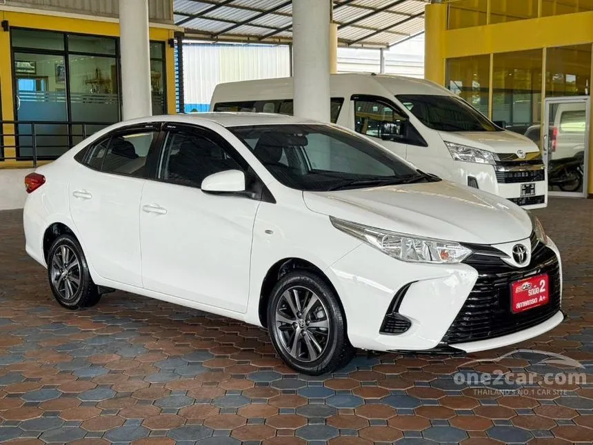 2020 Toyota Yaris Ativ Entry Sedan