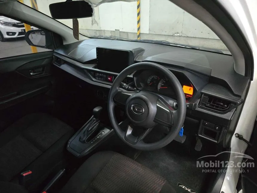 2023 Daihatsu Ayla X Hatchback