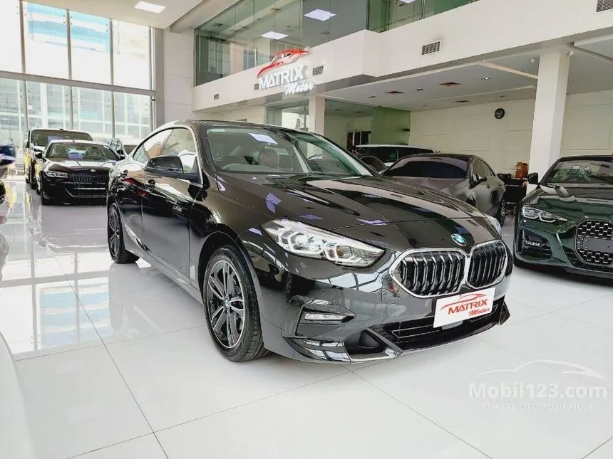 Jual Mobil BMW 218i 2023 Sport Line 1.5 di DKI Jakarta Automatic Gran Coupe Hitam Rp 760.000.000