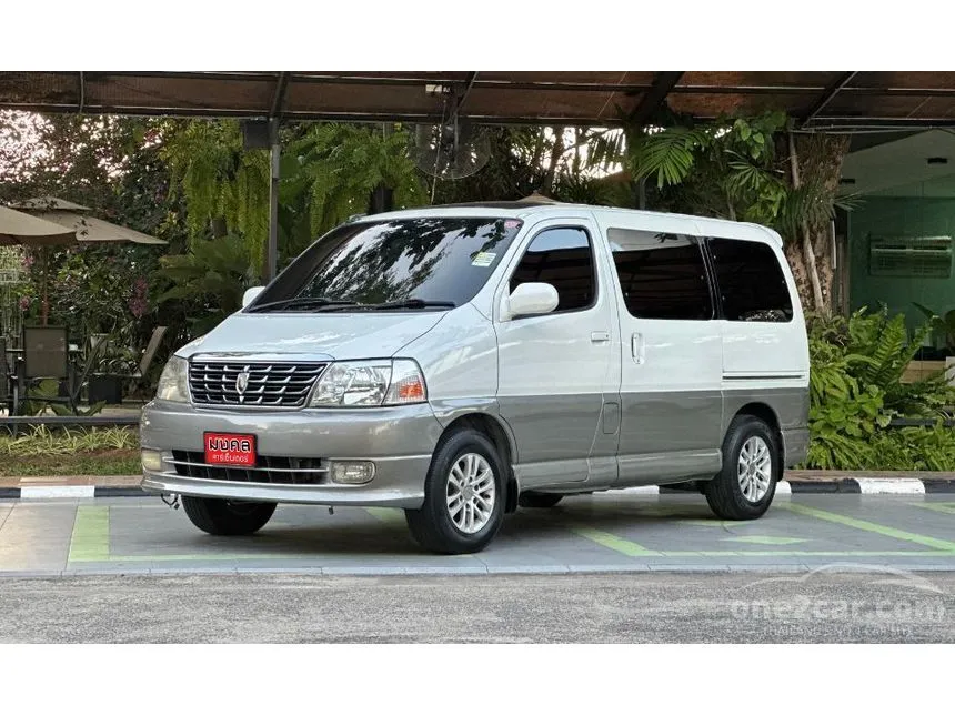 2001 Toyota GRANVIA V6 Van