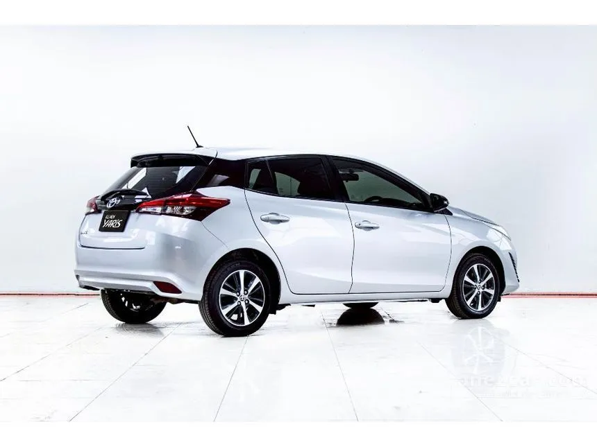 2019 Toyota YARIS E Hatchback