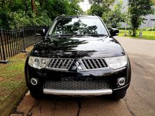 2011 Mitsubishi Pajero Sport 2.5 Exceed SUV hitam siap pakai automatic