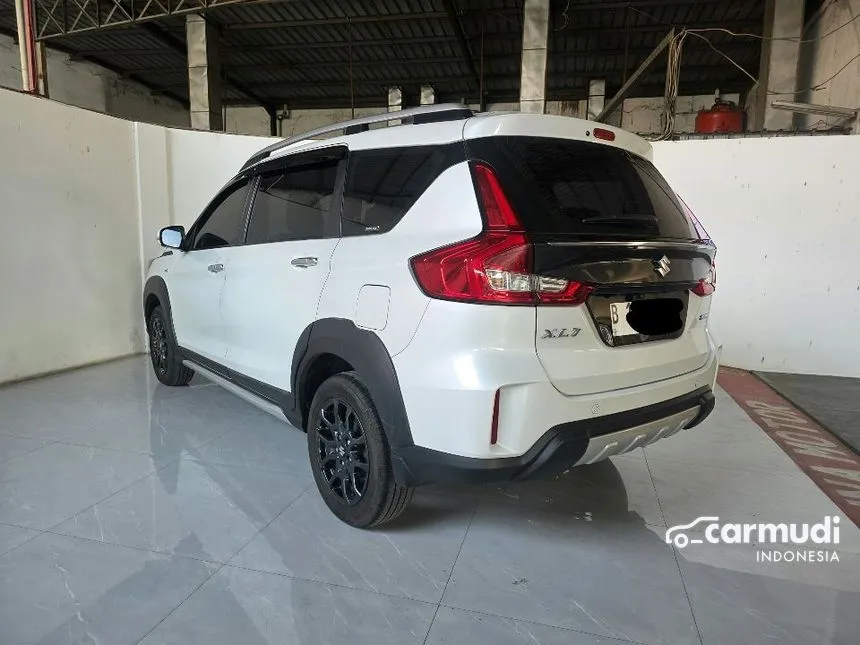 2023 Suzuki XL7 Beta Hybrid SUV