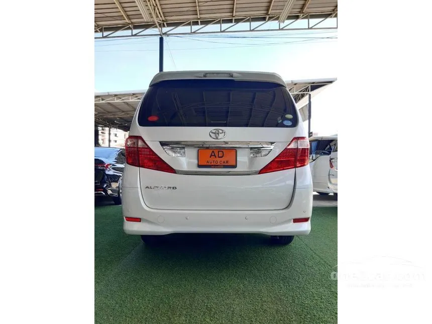 2011 Toyota Alphard V Van